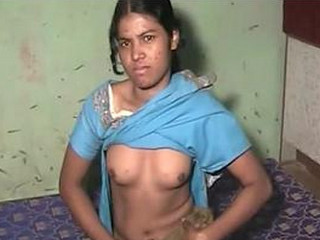 Desi village ladki boobs exposed