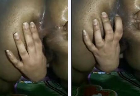 Desi vabi fingering her asshole