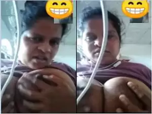 Today Exclusive- Horny Desi Milf Showing Her Boobs and Pussy Part 2
