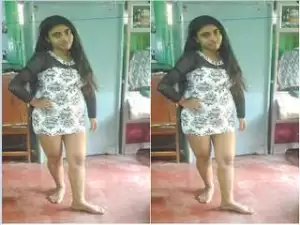 Today Exclusive-Cute Desi Girl Record Her Nude Selfie For Lover