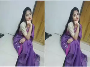 Exclusive- Cute Bangla Girl Strip Her Top And Showing Her Boobs