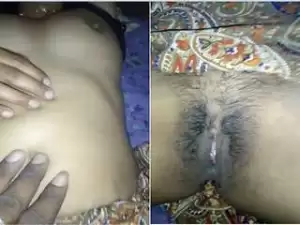 Today Exclusive-Desi Bhabhi  Boobs and Pussy On Video Call Part 2