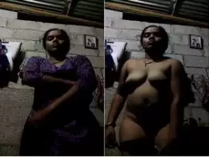 Today Exclusive-Sexy Bhabhi Record her Nude Selfie