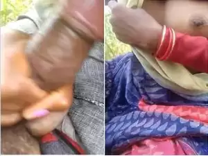 Today Exclusive-Desi Bhabhi OutDoor Blowjob