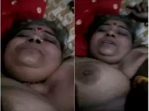 Today Exclusive-Desi mature Aunty hard Fucked By Hubby