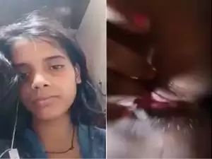 Today Exclusive- Cute Desi Girl Recprd Her Nude Selfie Part 2