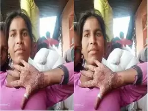 Today Exclusive-Village Girl Showing Her Boobs on Video Call