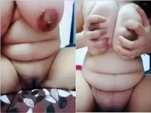 Today Exclusive-Horny Desi Girl Record Nude Selfie