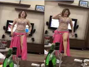 Super Hot Call Girl Dance