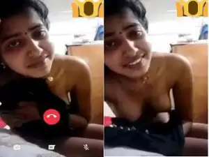 Cute Desi Girl Showing Her Boobs