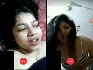 Today Exclusive- Sexy Bhabhi Showing Her Pussy On Video Call