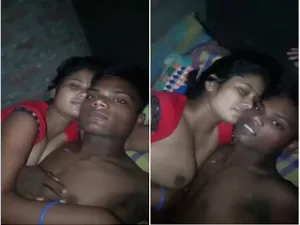 Exclusive- Desi Deaver Bhabhi Romance