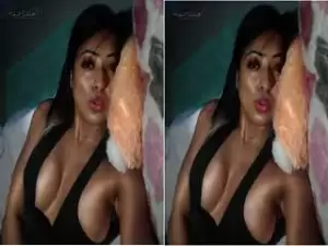 Today Exclusive- Sexy Desi Girl