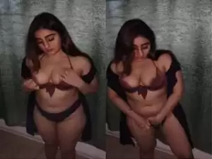 Today Exclusive- Super Hot look NRI Girl Blowjob and Fucked Part 2