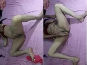 Today Exclusive-Horny Desi Couple Enjoying Moment