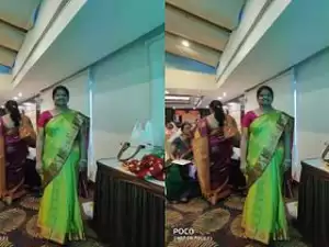 Today Exclusive- Sexy Desi Bhabhi Bathing