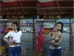 Cute Village Girl Showing Her Boobs To Lover