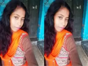 Today Exclusive- Desi girl Showing her Boobs On Video Call Part 1