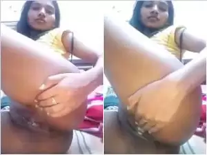 Today Exclusive- Cute Desi Girl Record Fingerring Selfie Part 2