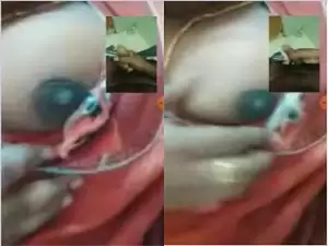 Today Exclusive- Desi Girl Showing Boobs On video Call