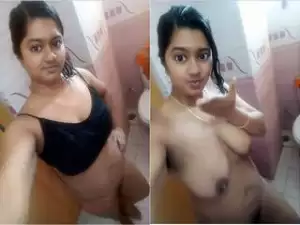 Exclusive- Sexy Girl Bathing