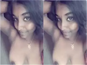 Today Exclusive- Horny Lankan Tamil Girl Showing Her Wet Pussy Part 2