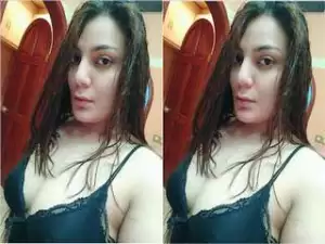 Today Exclusive- Sexy NRI Girl Fucked In Doggy Style