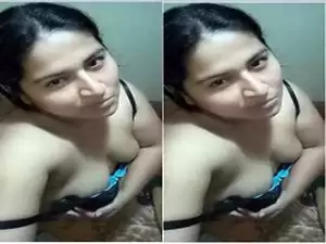 Today Exclusive- Cute Desi Girl Showing Her Big Boobs Part 1