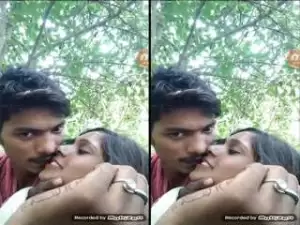 Today Exclusive- Desi Village Lover Out Door Romance and Gf Showing Her Boobs