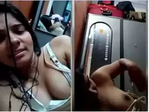 Today Exclusive -Cute Girl Showing Her Boobs