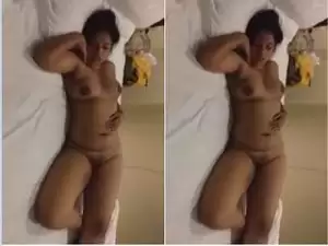 Today Exclusive-Sleeping Mallu Wife Nude Video Record By Hubby