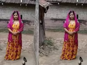 Today Exclusive- Boudi Showing Her Boobs On video call part 3