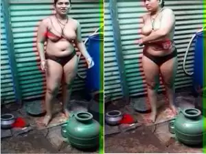 Today Exclusive- Bhabhi Ready For Bathing