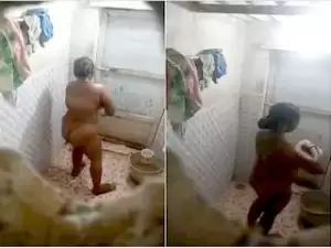 Today Exclusive- Bahbhi Bathing Record By Hidden Cam