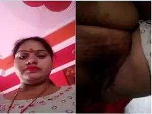 Today Exclusive- Sexy Desi Girl Showing Her Big Boobs and Wet Pussy Part 1