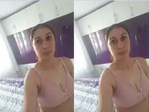 Today Exclusive- Sexy NRI Boudi Fucked In Doggy Style