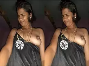 Today Exclusive- Tamil Wife Bathing Record By Hubby