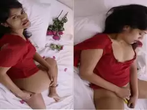 Today Exclusive- Famous Desi Girl Showing Her Boobs and Pussy Part 3