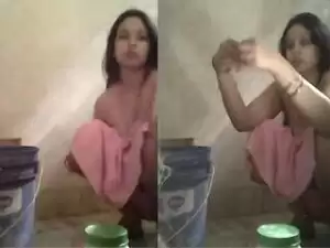Today Exclusive- Bihari Bhabhi Record Her Bathing Video For Lover Part 4