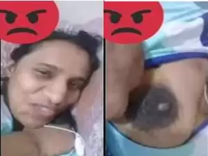 Today Exclusive- Cute Lankan Girl Showing Her Boobs On Video Call Part 2