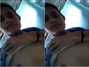 Today Exclusive- Cute Nepali Girl Showing Boobs and Pussy On Video Call Part 3