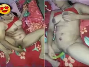 Today Exclusive- Sexy Paki Couple Romance and Fucked Part 1
