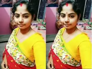 Today Exclusive- Horny Boudi Masturbating On Video Call