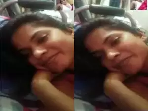 Today Exclusive- Desi Girl Tech Her Lover Part 1