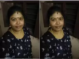 Today Exclusive- Sexy Mallu Bhabhi Showing Her Boobs and Pussy Part 1