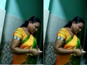 Today Exclusive- Sexy Randi Bhabhi Showing Her Boobs part 1