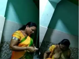 Today Exclusive- Sexy Randi Bhabhi Showing Her Boobs part 2