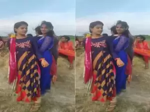 Today Exclusive- Desi Girl Showing Her Boobs on Video Call Part 3