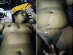 Today Exclusive- Mature Mallu Wife Pussy Fingering By Hubby
