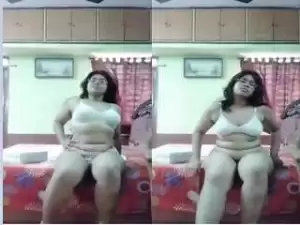 Today Exclusive- Sexy Desi Girl Showing her Boobs and Pussy Part 1